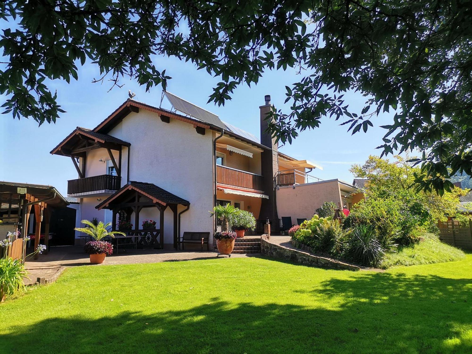 Ferienwohnungen 'Blick Zur Madonna' Fischbach Exterior photo